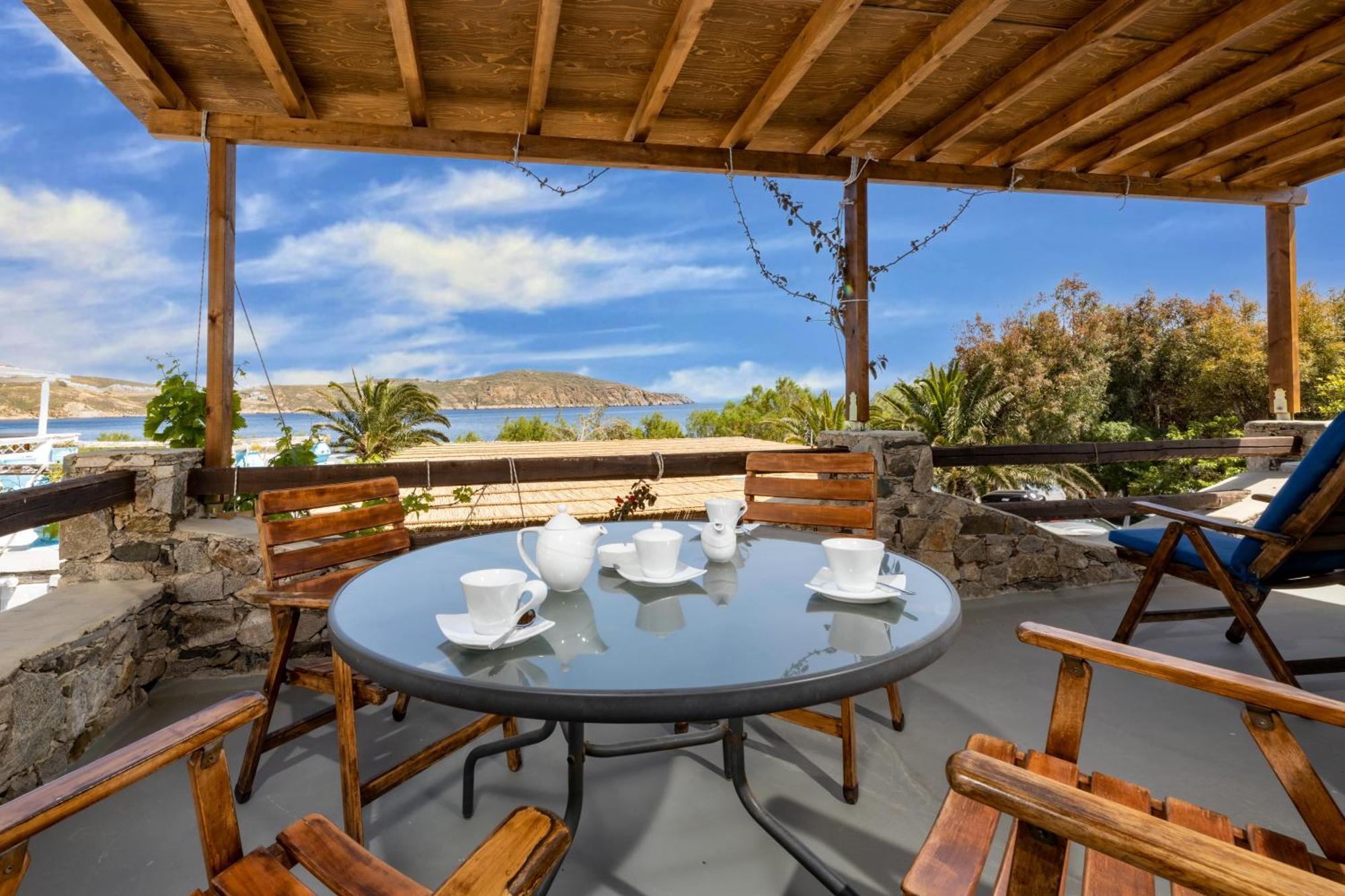 Vassilia On The Beach Serifos Livadakia Exterior foto